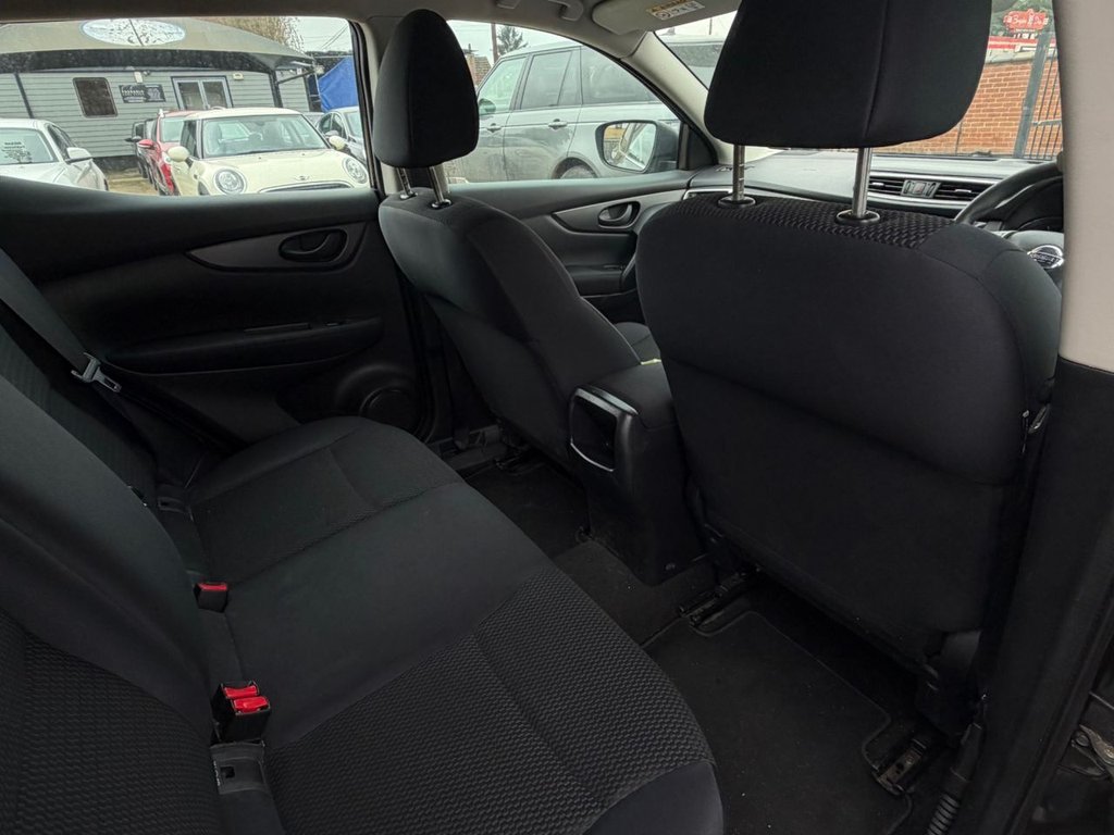 Used Nissan Qashqai 2014 for sale - 77826669: Photo 9