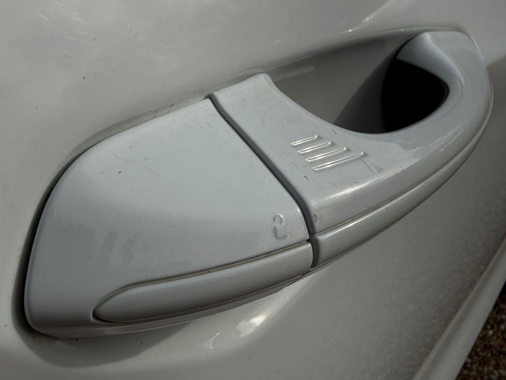 Used Ford S-Max 2015 for sale - 77551831: Photo 19