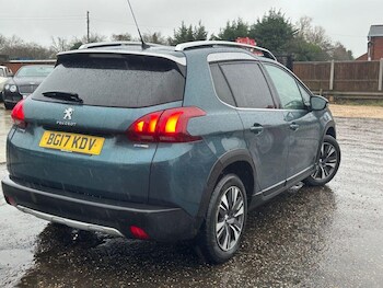 Used Peugeot 2008 2017 for sale - 77337769: Photo