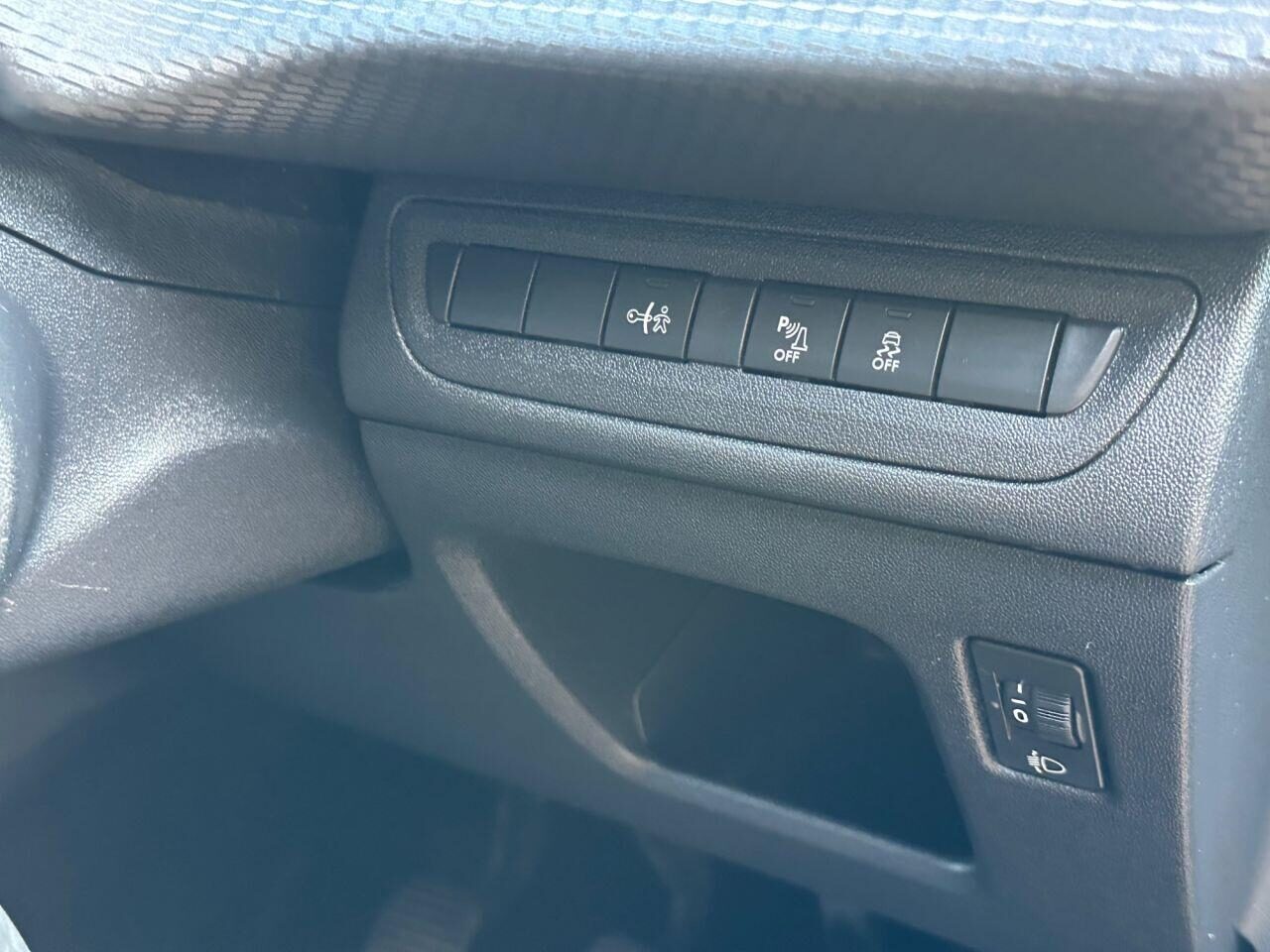 Used Peugeot 2008 2016 for sale - 77337774: Photo 23