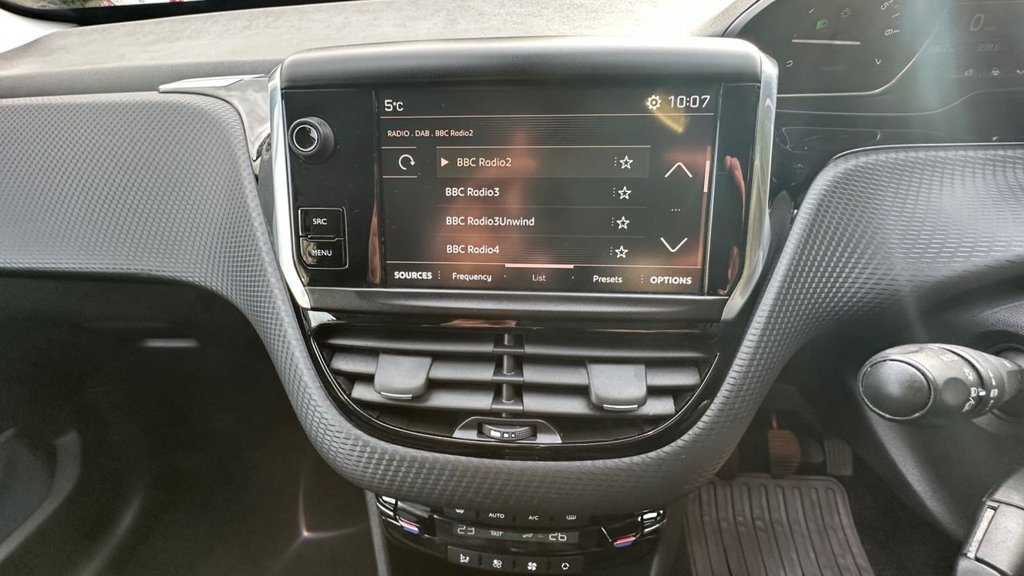 Used Peugeot 2008 2017 for sale - 77551612: Photo 30