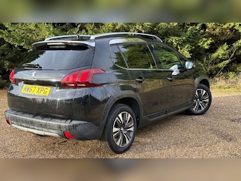 Used Peugeot 2008 2017 for sale - 77551612: Photo