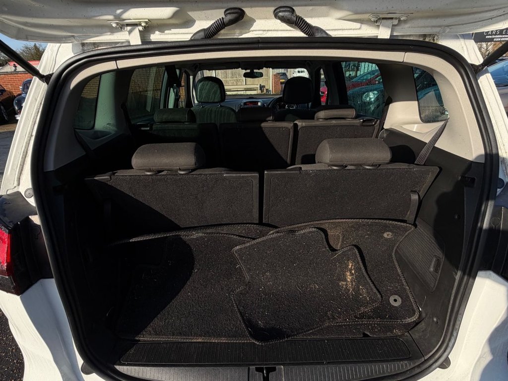 Used Vauxhall Zafira 2015 for sale - 77673475: Photo 11