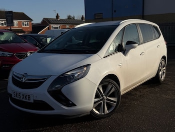 Used Vauxhall Zafira 2015 for sale - 77673475: Photo