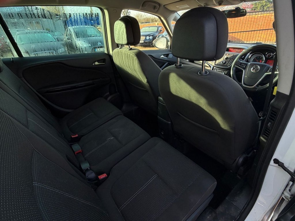 Used Vauxhall Zafira 2015 for sale - 77673475: Photo 9