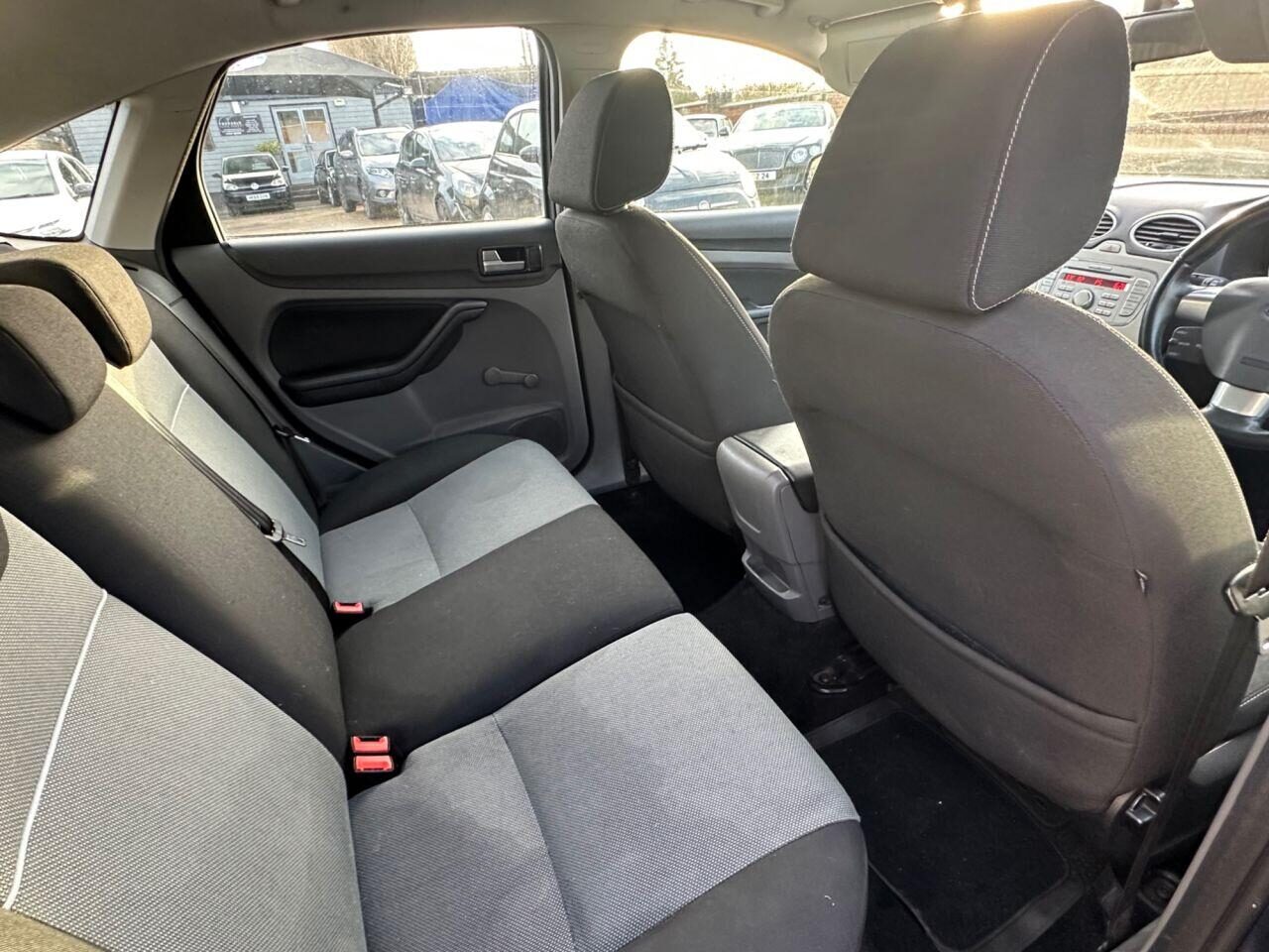 Used Ford Focus 2010 for sale - 77394044: Photo 9