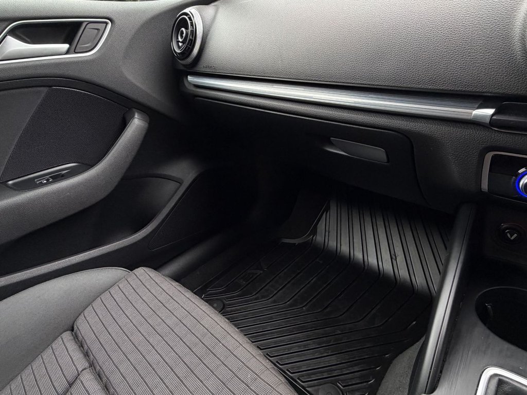 Used Audi A3 2014 for sale - 77547284: Photo 32