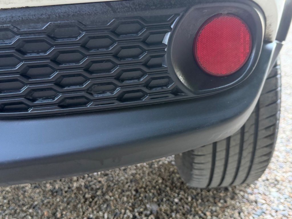 Used Nissan Juke 2015 for sale - 78200105: Photo 20