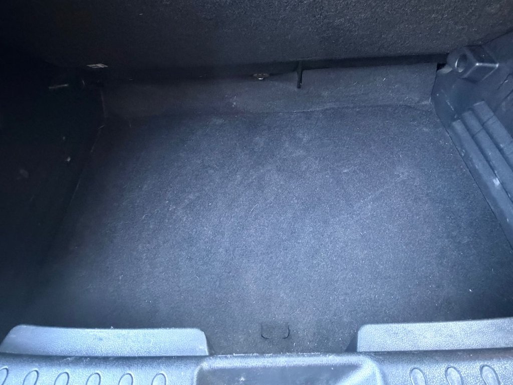 Used Nissan Juke 2015 for sale - 78200105: Photo 39