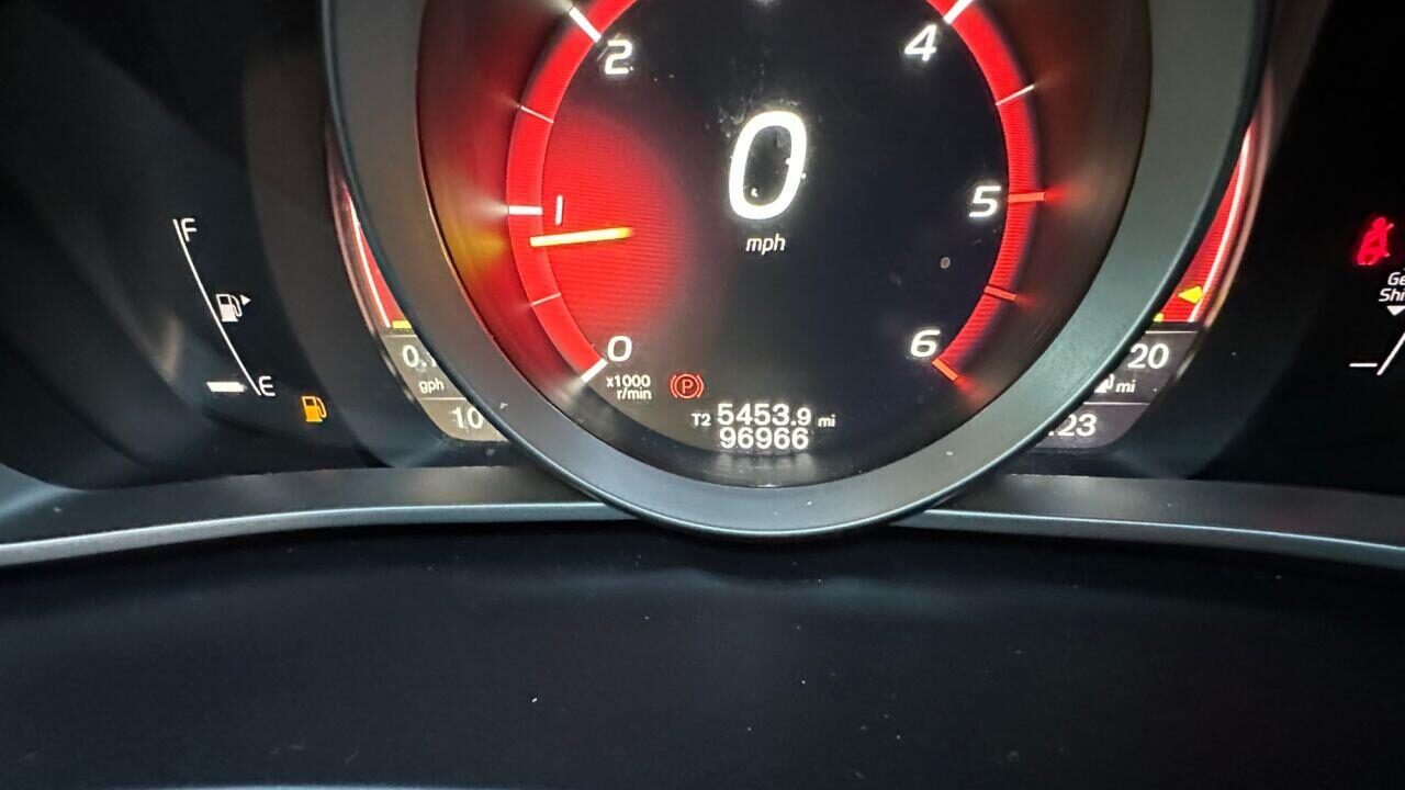 Used Volvo V40 2016 for sale - 77337736: Photo 7