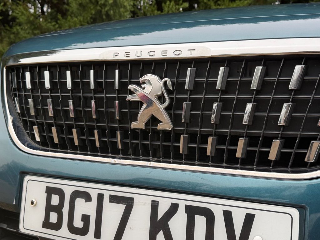 Used Peugeot 2008 2017 for sale - 77551862: Photo 11