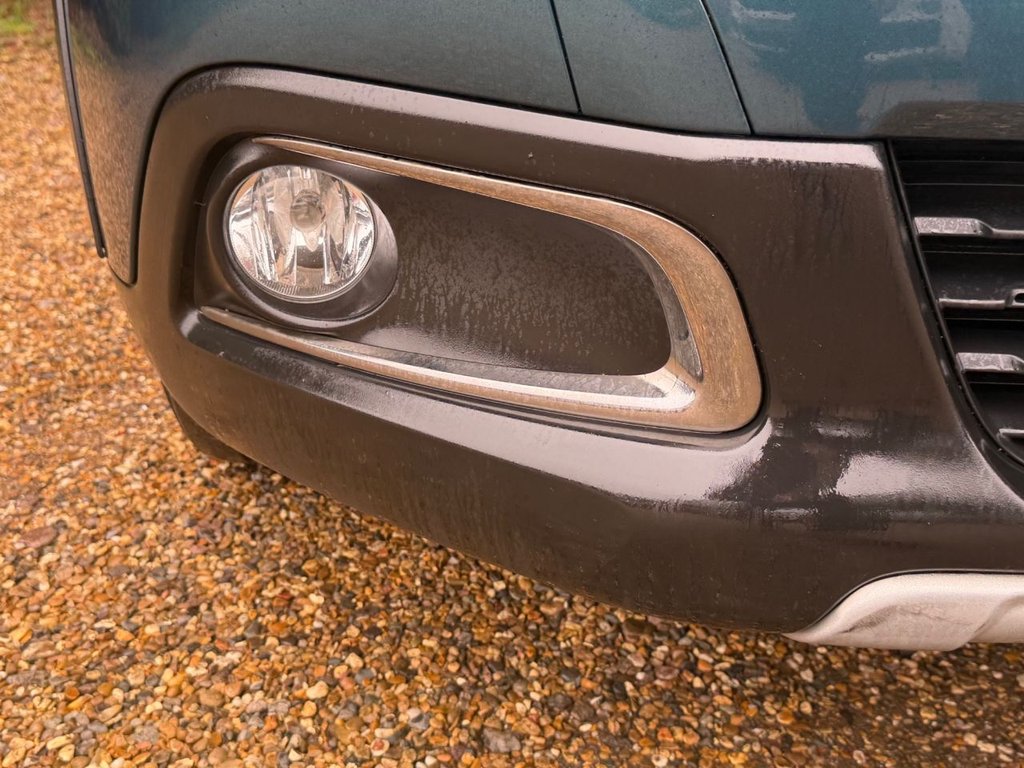 Used Peugeot 2008 2017 for sale - 77551862: Photo 12