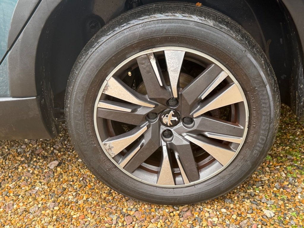 Used Peugeot 2008 2017 for sale - 77551862: Photo 16