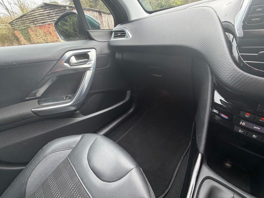 Used Peugeot 2008 2017 for sale - 77551862: Photo 29