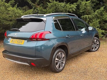 Used Peugeot 2008 2017 for sale - 77551862: Photo