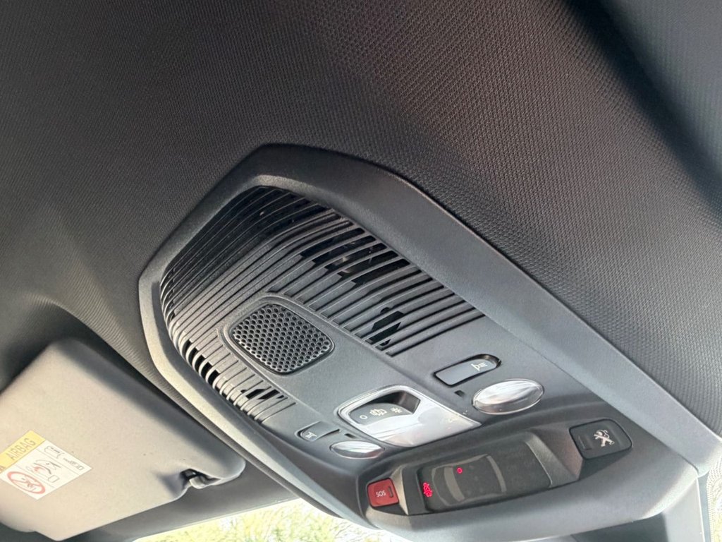 Used Peugeot 3008 2017 for sale - 78200307: Photo 32