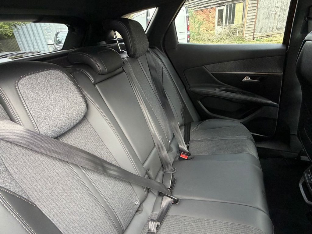 Used Peugeot 3008 2017 for sale - 78200307: Photo 34