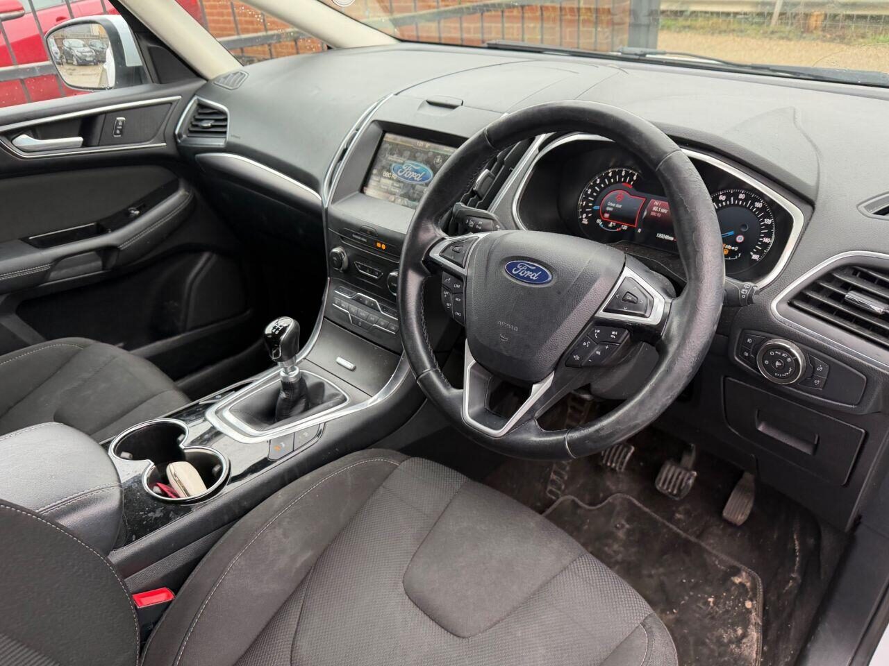 Used Ford S-Max 2015 for sale - 77506792: Photo 6