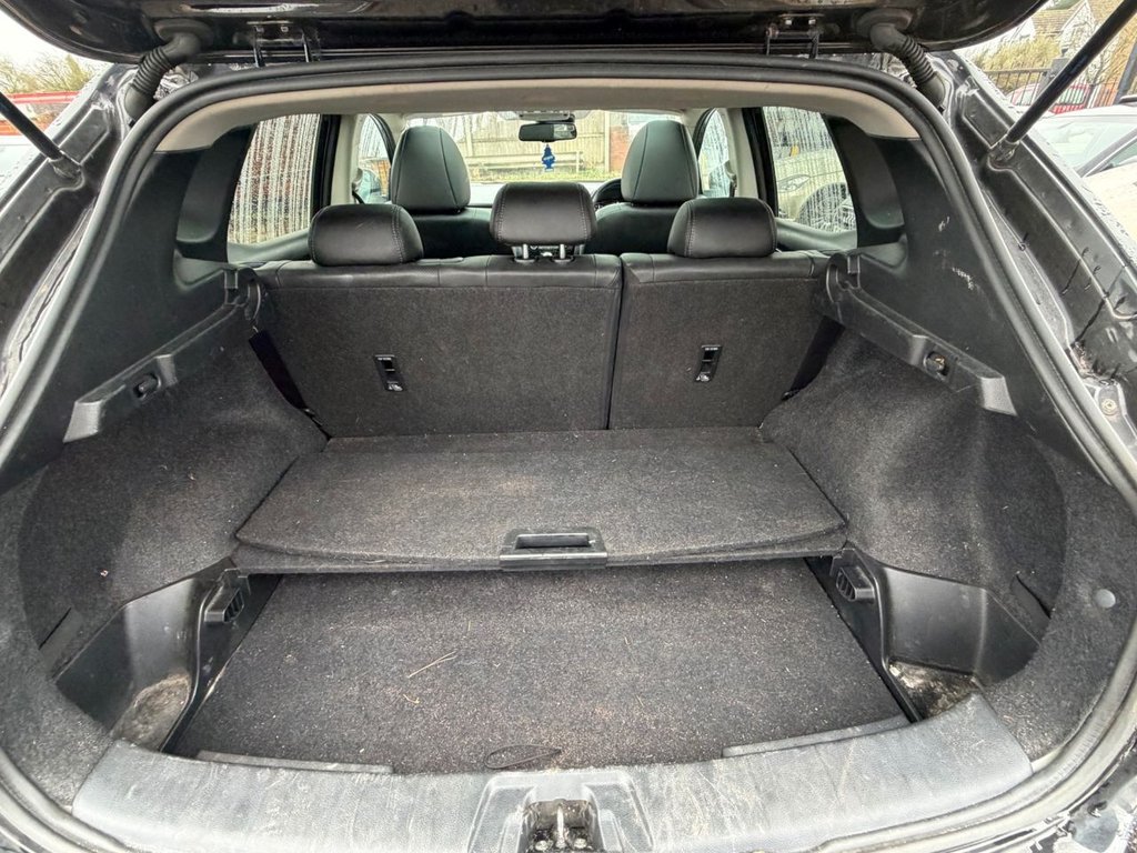 Used Nissan Qashqai 2015 for sale - 77673689: Photo 10