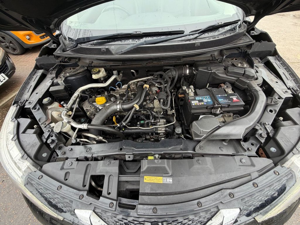 Used Nissan Qashqai 2015 for sale - 77673689: Photo 12