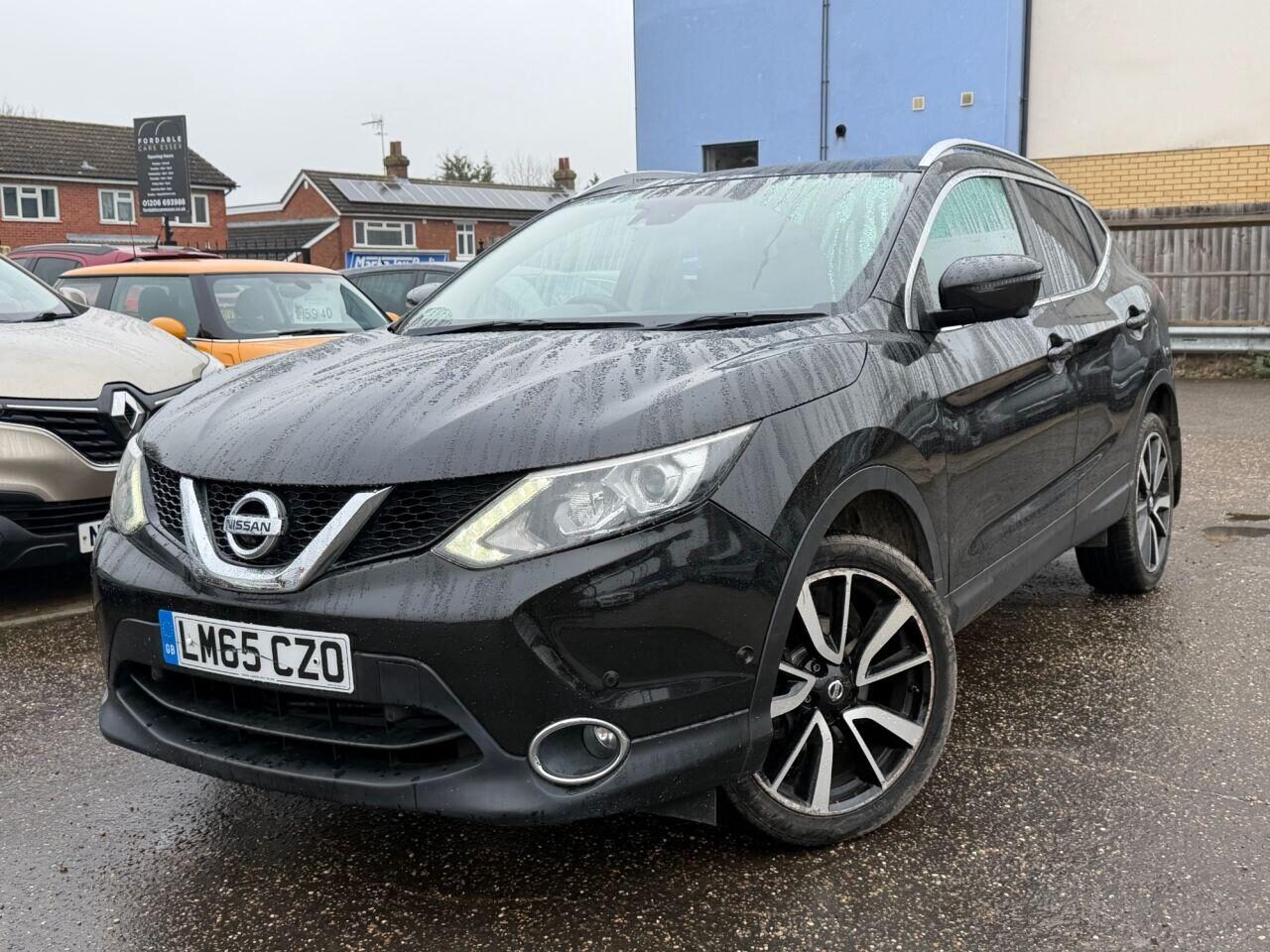 Used Nissan Qashqai 2015 for sale - 77506784: Photo 2