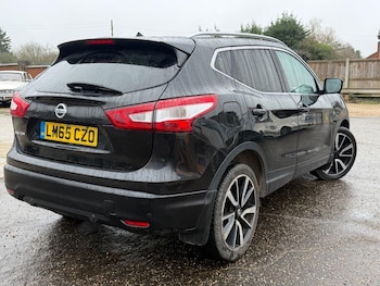 Used Nissan Qashqai 2015 for sale - 77506784: Photo