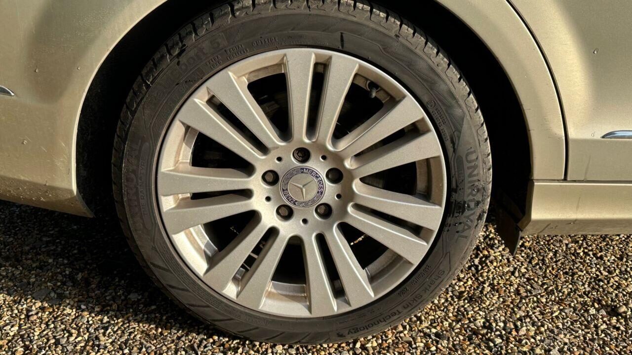 Used Mercedes-Benz C Class 2012 for sale - 77337744: Photo 18