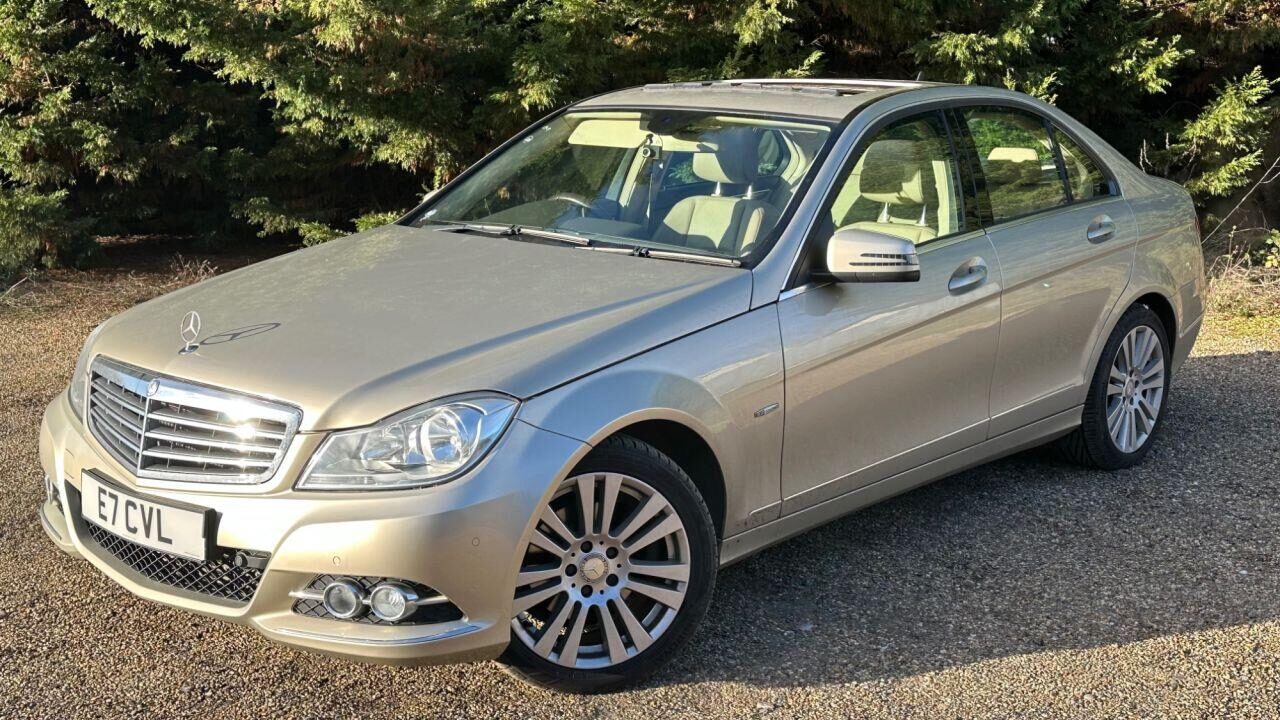 Used Mercedes-Benz C Class 2012 for sale - 77337744: Photo 8