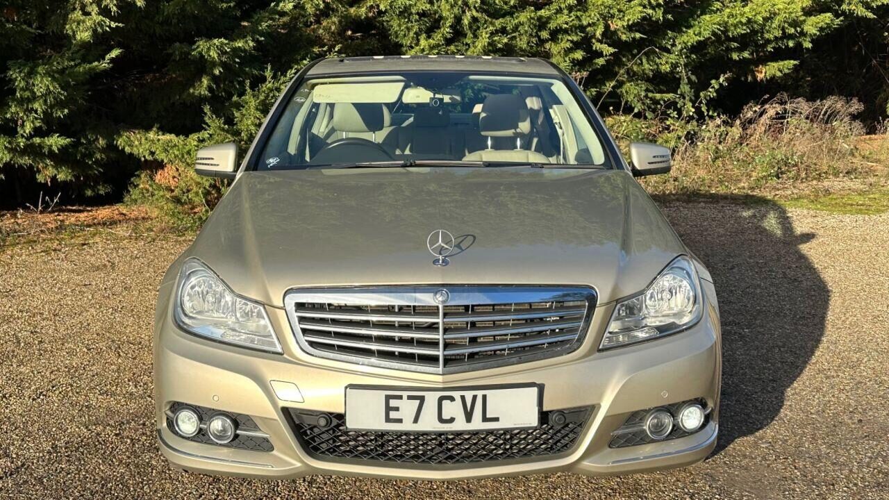 Used Mercedes-Benz C Class 2012 for sale - 77337744: Photo 9