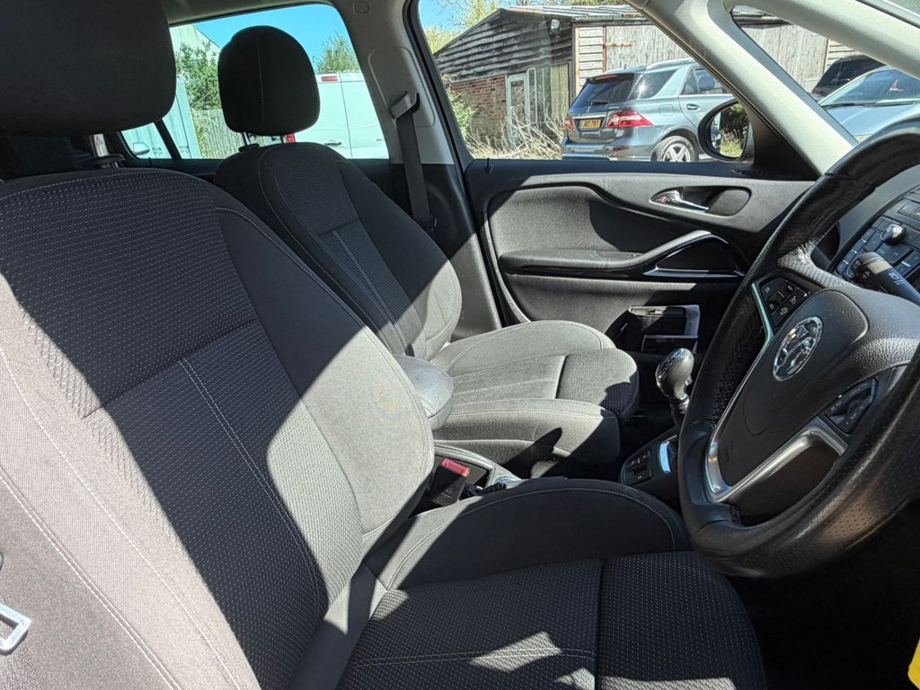 Used Vauxhall Zafira 2015 for sale - 78199993: Photo 27