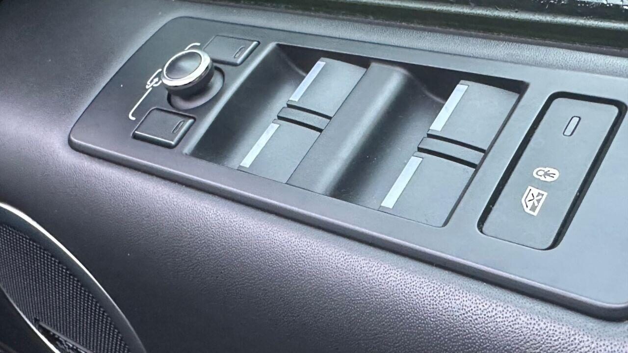 Used Land Rover Discovery 2018 for sale - 77337756: Photo 21