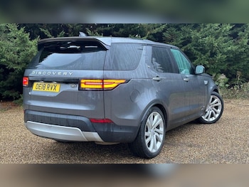Used Land Rover Discovery 2018 for sale - 77337756: Photo
