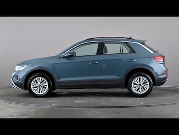 Used Volkswagen T-Roc 2023 for sale - 79355293: Photo