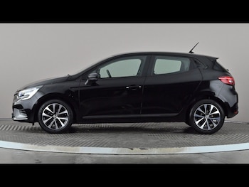 Used Renault Clio 2023 for sale - 78949809: Photo