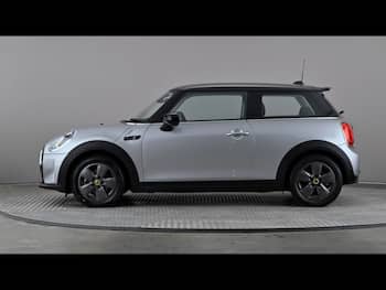Used MINI Hatch 2023 for sale - 79599851: Photo