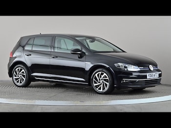 Used Volkswagen Golf 2019 for sale - 79097777: Photo