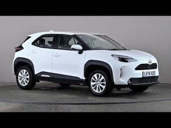 Used Toyota Yaris Cross 2024 for sale - 79136737: Photo