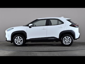 Used Toyota Yaris Cross 2024 for sale - 79136737: Photo