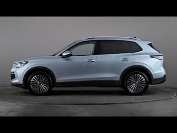 Used Volkswagen Tiguan 2025 for sale - 79672413: Photo