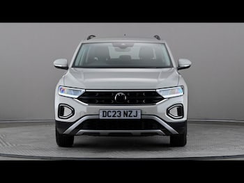 Used Volkswagen T-Roc 2023 for sale - 79519215: Photo