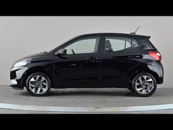 Used Hyundai i10 2024 for sale - 79104702: Photo