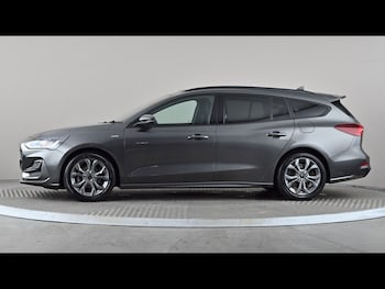 Used Ford Focus 2023 for sale - 79418735: Photo