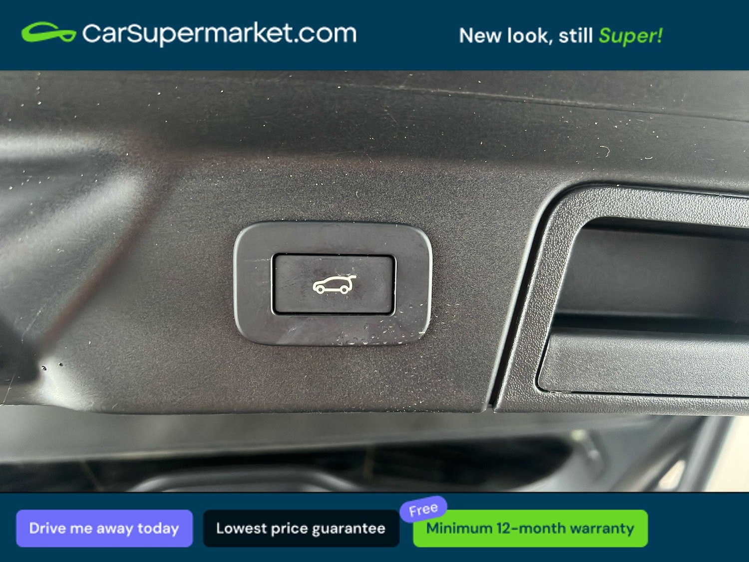 Used Land Rover Range Rover Velar 2022 for sale - 78175701: Photo 32