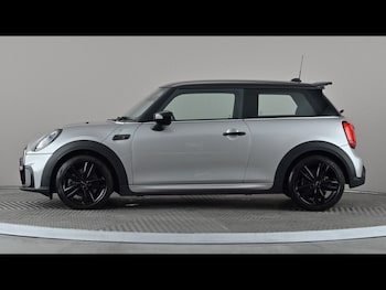 Used MINI Hatch 2023 for sale - 79234356: Photo