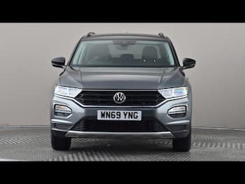 Used Volkswagen T-Roc 2019 for sale - 79667979: Photo