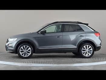 Used Volkswagen T-Roc 2019 for sale - 79667979: Photo