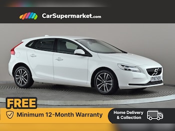 2017 - T2 [122] Momentum Nav Plus 5dr