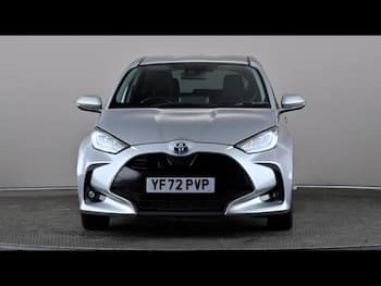 Used Toyota Yaris 2023 for sale - 79672520: Photo