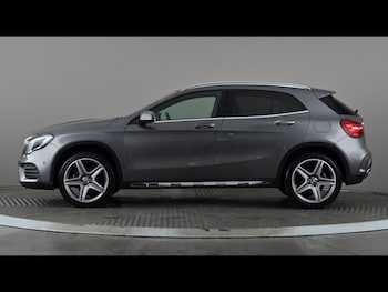 Used Mercedes-Benz GLA 2019 for sale - 78852063: Photo