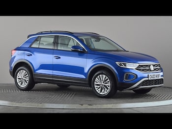 Used Volkswagen T-Roc 2023 for sale - 78627334: Photo